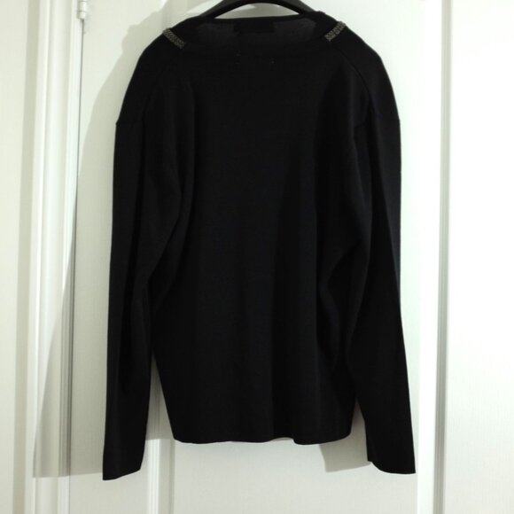 COPY - Elegant Kaydee Brand Black Top two pieces with Silver Trim size XL - Picture 2 of 11